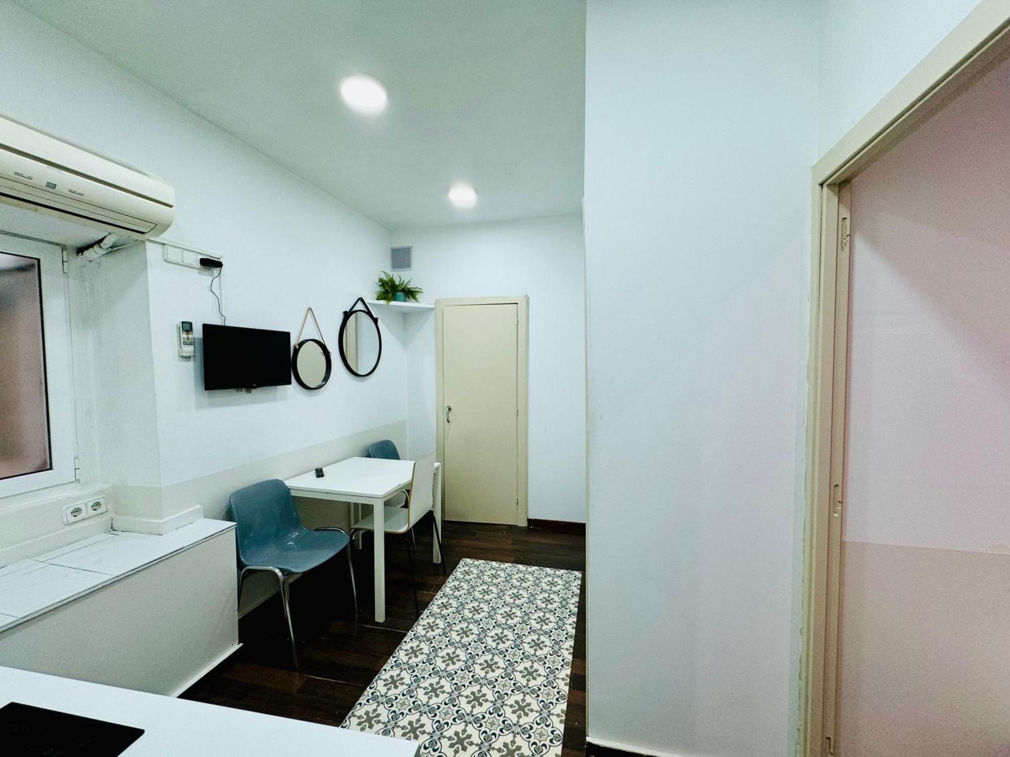 バルセロナ028 Apartament 2 2アパートメント エクステリア 写真